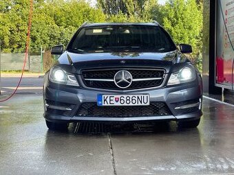 Mercedes-Benz W204 C180 AMG Paket