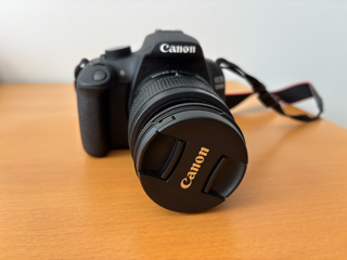 Zrkadlovka Canon EOS 1200D + objektív Canon 18-55 III