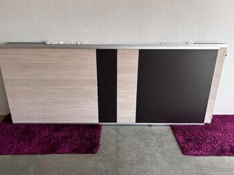 dvere vstavana skrina