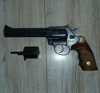 Revolver Alfa-Proj Brno Holek 22 lr + 22 wmr