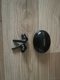 Huawei FreeBuds 4i