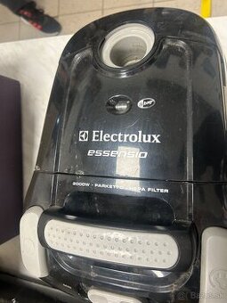 Kúpim nefunkčný vysávač Electrolux essensio