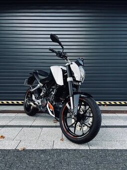 KTM DUKE 200 2014 A2