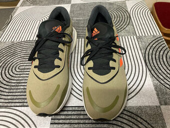 Tenisky Adidas Supernova