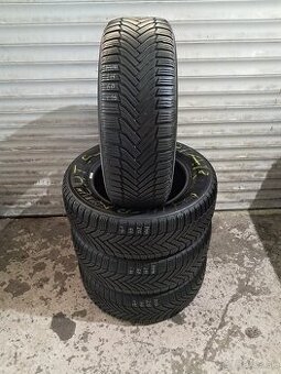 Michelin zimné 215/60/R16