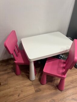 Detsky mamut set stol so stolickami
