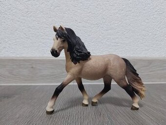 Predam Schleich kone