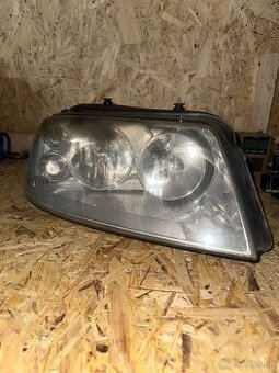 Svetlo VW Sharan ľavá strana
