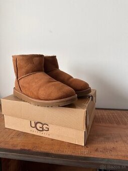 Dámske UGG W Classic Mini