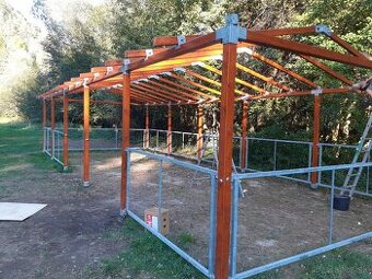 DREVENÝ ROZOBERATEĹNÝ ALTÁNOK