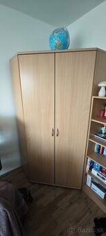 Rohová skriňa veľká