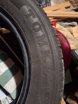 Tomket 205/60 R16 celoročne
