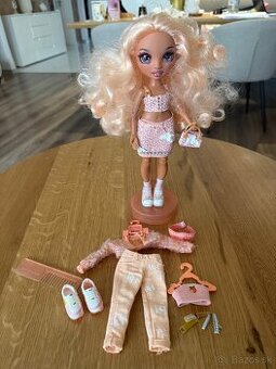 Bábika Rainbow High Peach