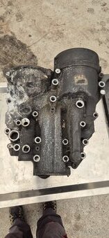 Domec olejového filtra MAN TGX e6
