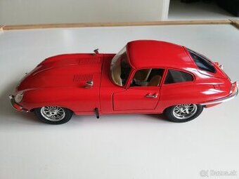 1:18 Jaguar E Type Bburago