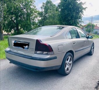 Ponúkam na predaj Volvo s60