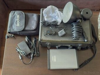 Blesk Godox EX600