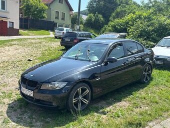 E90 320d v celku na diely