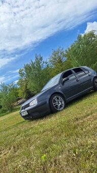 Golf 4