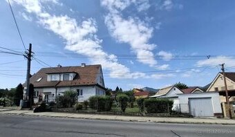 Na predaj - 3 izb. rod. dom Handlová, ul. 1.mája