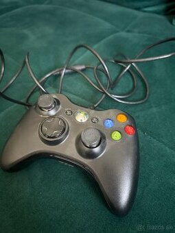 Xbox 360 ovladac wired - 1