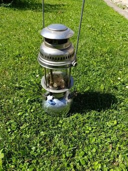 Petrolejová lampa