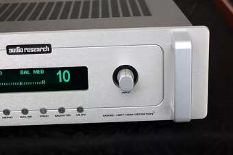 Audio Research LS27 Predzosilňovač