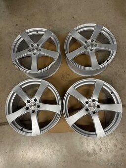 ALU DISKY DEZENT 5x112 R19 8J ET45