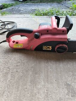 Elektrická reťazová píla