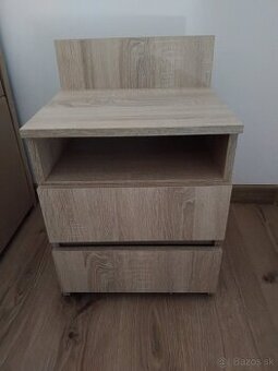 Nočné stoliky