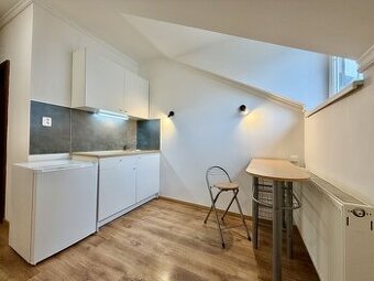 Prenajmeme garsónku, Žilina - centrum, Framborská ulica.