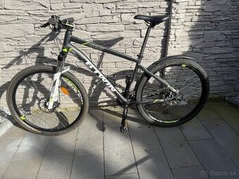 Horský bicykel B-TWIN Rockrider 520