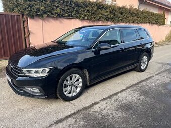 Volkswagen Passat B8 variant 2,0 tdi 110kw DSG Virtual 2022