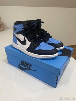 Air Jordan 1 Retro High OG "UNC Toe"