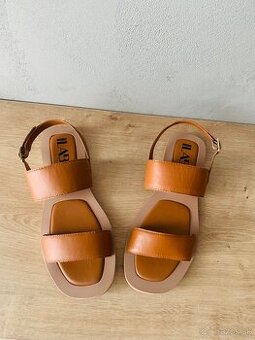 hnede kožene sandale (39)