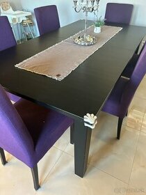 Jedálny stôl