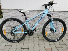 Horský bicykel GIANT - TALON W3