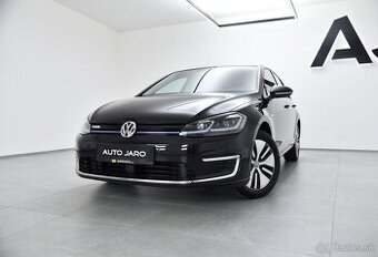 e-Golf A/T, LED, Kamera, Vyhr. čelné sklo, ACC, CCS