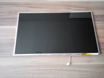 15,6 palcový display ( displej ) CCFL 30 pin z notebooku