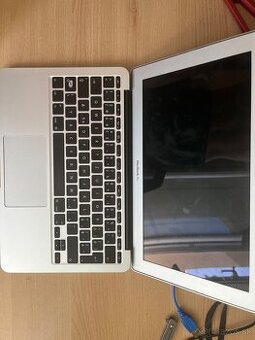 Macbook air 11 inch 2015