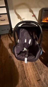 Maxi cosi vajicko a isofix zakladna