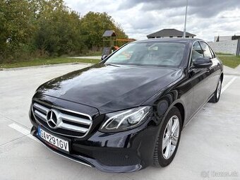 Mercedes-Benz E220d Sedan