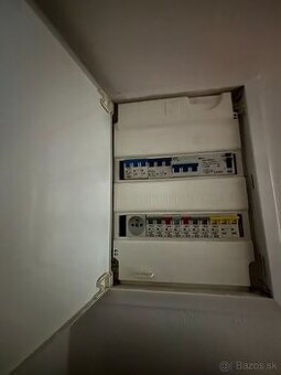 ⚡ ELEKTROINŠTALÁCIE