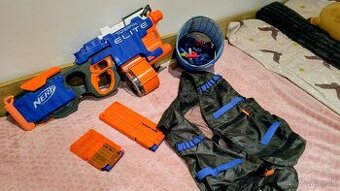 Predam Nerf Elite HyperFire, zasobniky, naboje a vestu