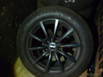 ALU 18" TOUAREG Q7 CAYENNE-značky BROCK na zimných pneu.