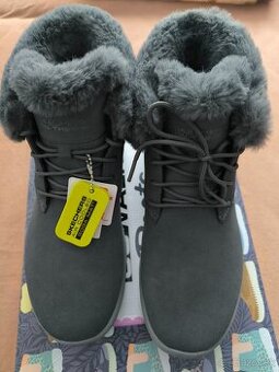 Zimné topánky Sketchers veľ.40