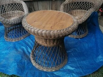 Predám ratanový nábytok- sedenie