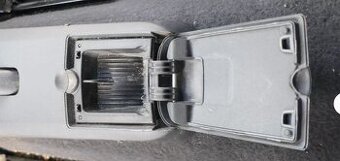 Seat Ibiza 6L zadný popolník v stredovej konzole