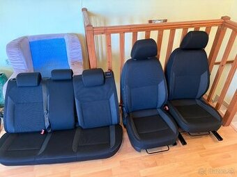 Zadne sedacky škoda rapid