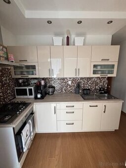 Veľkometrážny 2izbový byt Chrenová